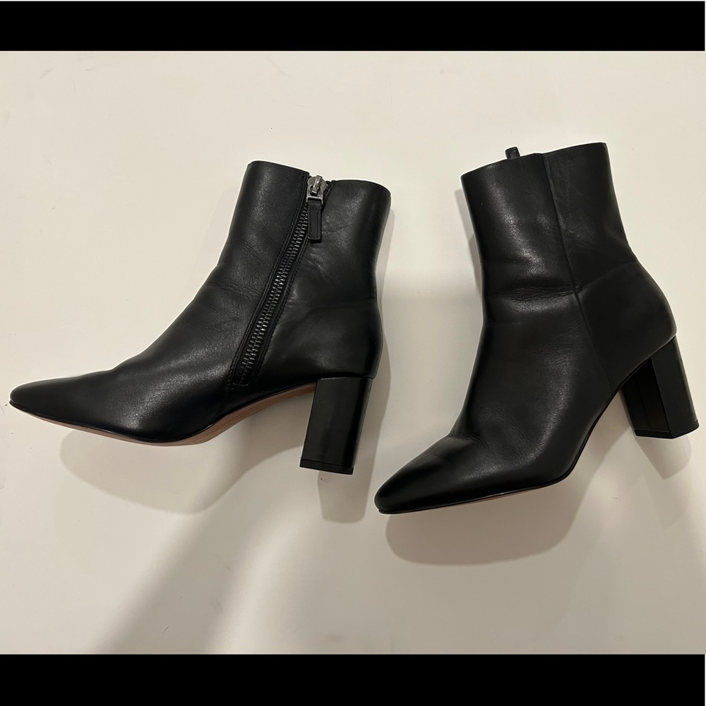 Banana republic ankle boots